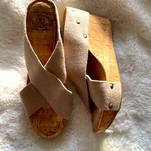 Will donate 9/10-Lucky size 9.5 cork sole slip-on cross strap wedge sandals